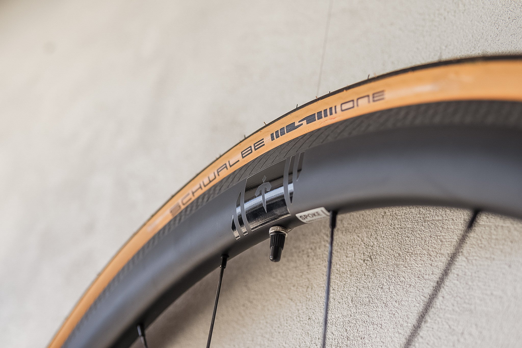 Tizona Component Carbon Wheels