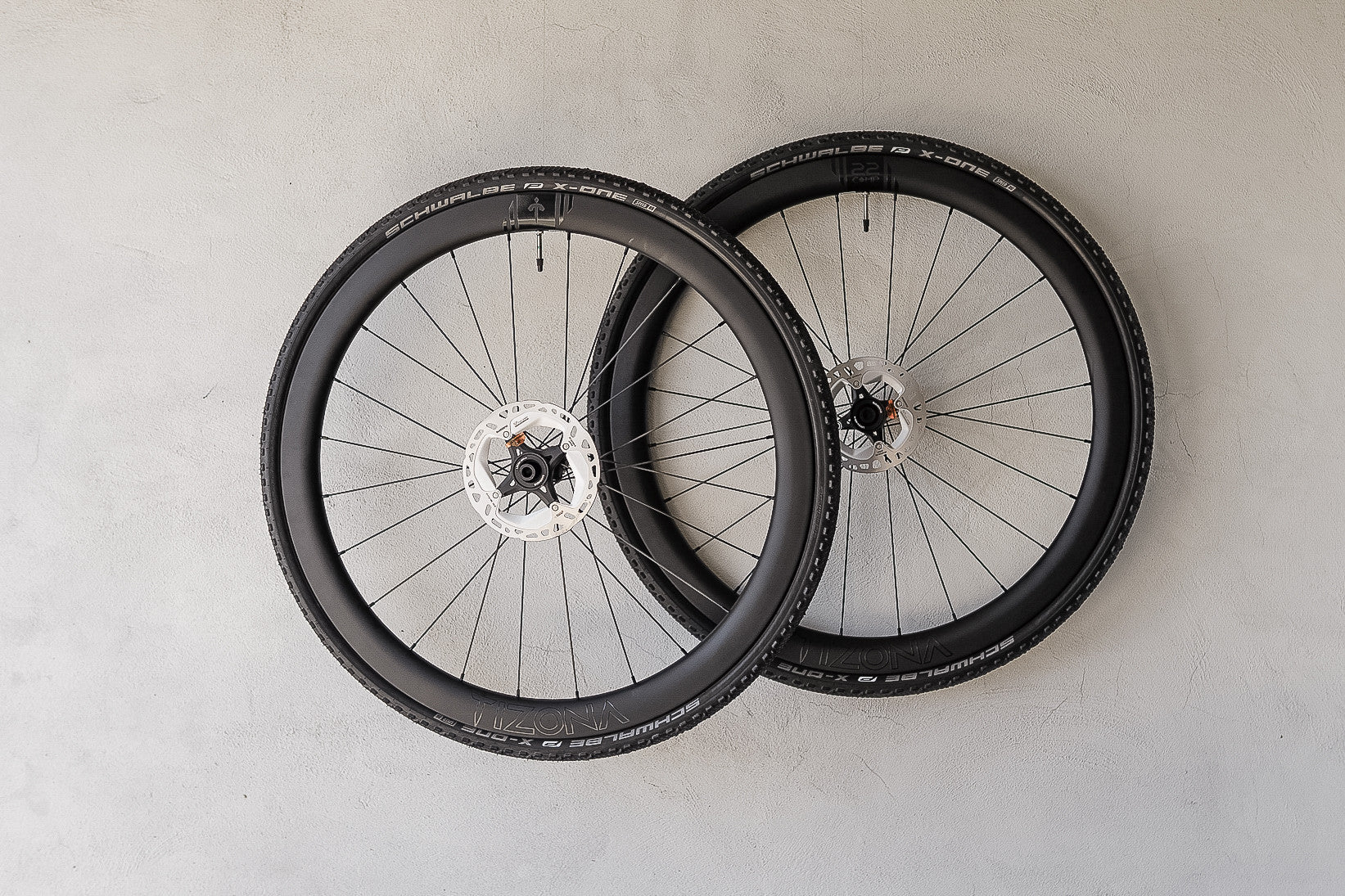 Tizona Component Carbon Wheels