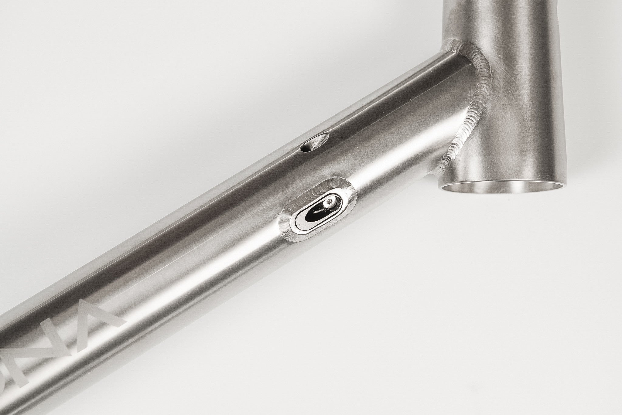 R3x Frame